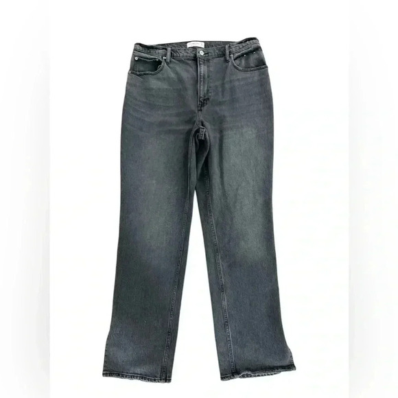 Ambercrombie & Fitch Women’s Black 90s Straight Ultra High Rise Jeans Split Hem - Picture 1 of 3